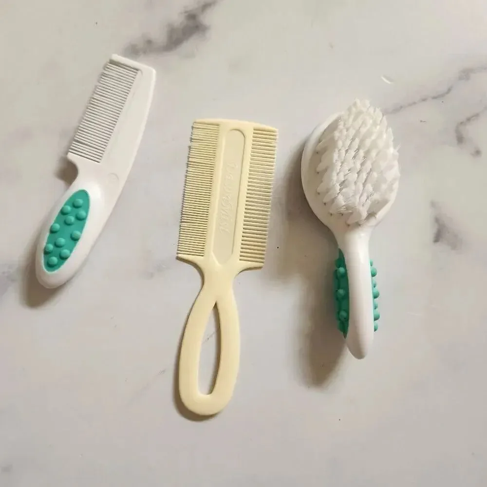 Set of three soft bristle hard comb baby unisex brushes cream vintage double-sid